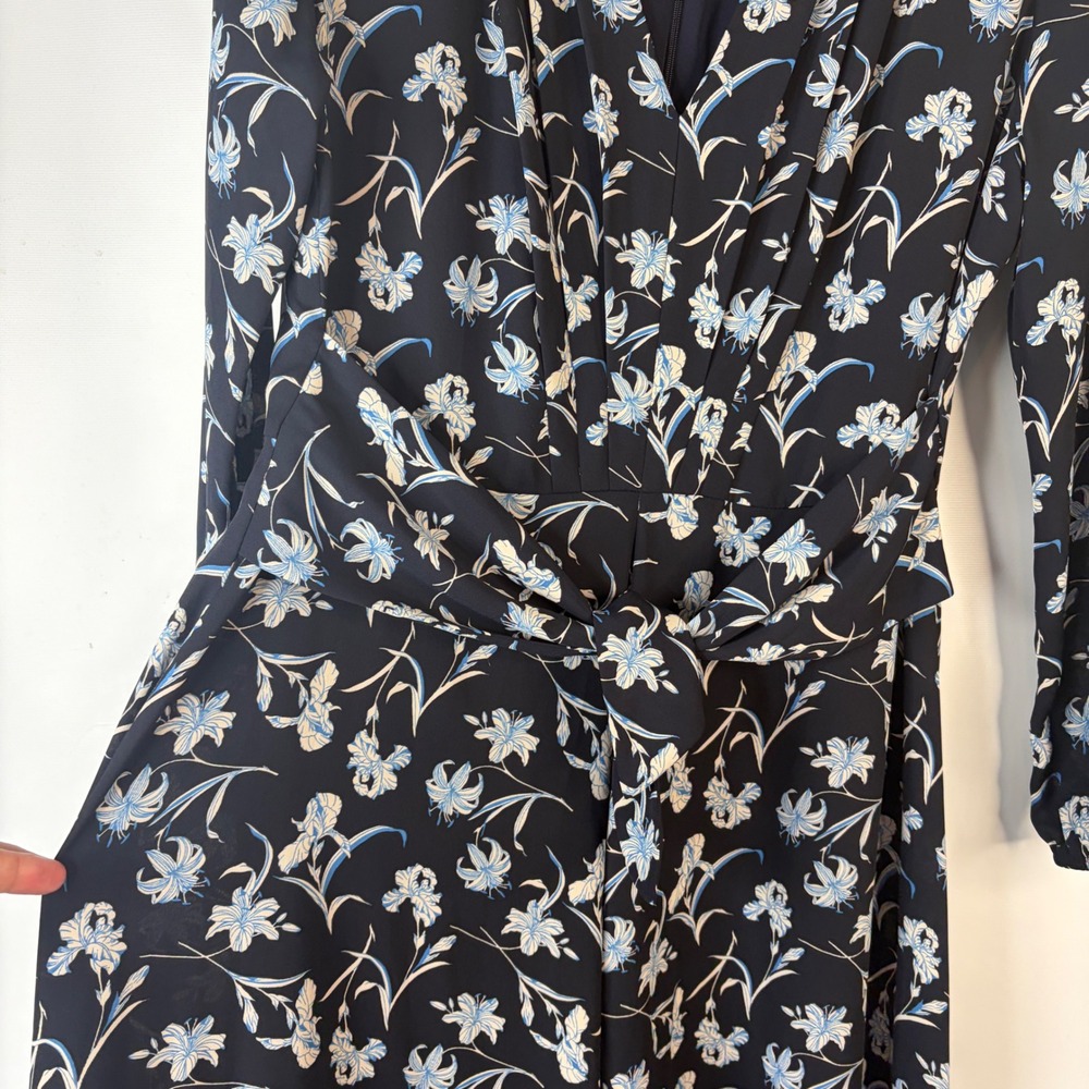 Ann Taylor Midi Dress Women 8 Navy Blue Floral Long Sleeve V-Neck Tie Waist - Picture 4 of 9